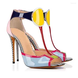 Zapatos de vestir Mujer sexy Macaron Color mezclado Sandalias de tacón alto Sandalias de charol múltiple Peep Toe T-Correa Banquete fino