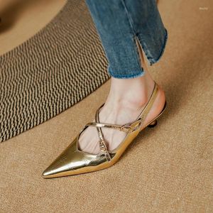 Zapatos de vestir Zapatos de mujer de piel de oveja Mulas de estilo francés Primavera Otoño Tacón elegante simple Sandalias de verano doradas y plateadas