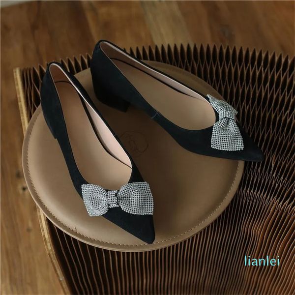 Chaussures habillées simples femmes pompes cristal papillon noeud bout pointu en cuir véritable Beige épais talons bas bureau noir