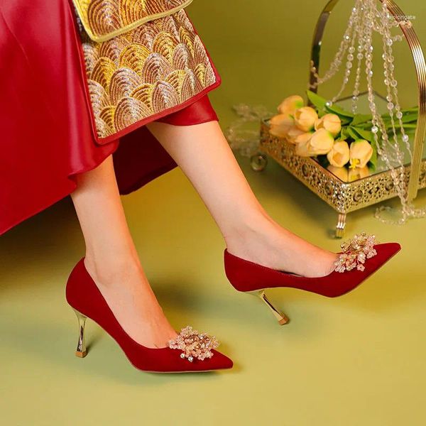 Chaussures habillées taille 31-44 Mariage Femmes chinoises époux hauts à talons
