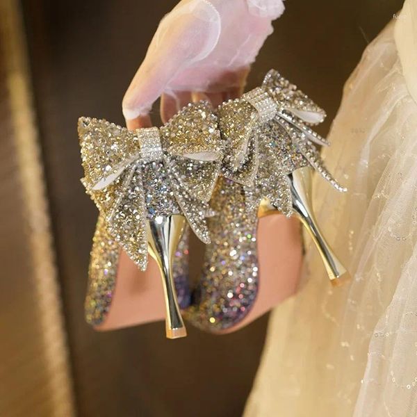 Zapatos de vestir Tamaño 34-40 Arco Gradiente Cristal Lentejuelas Novia Boda Mujeres Tacones de oro Bombas de aguja