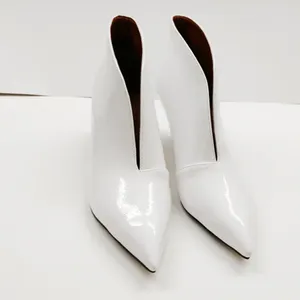 Zapatos de vestir para la patente de patente de la serpiente Mujeres del tacón delgado altura del dedo del pie puntiagudo V botas de tobillo para mujer para mujer