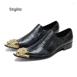 Zapatos de vestir patrón de serpiente decoración de metal de cuero genuino resbalón en negocios casuales de la oficina del dedo del pie