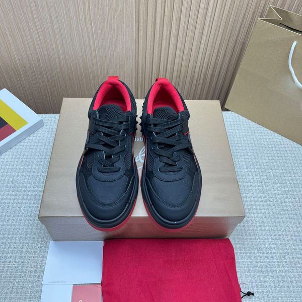 Chaussures habillées Sneaker Femmes Hommes Basketball Rouge Bas Entraîneur Chaussures Cloud Low Noir Blanc Astroloubi Track Boy Cuir Extérieur Run Flat Casual Run Tennis Chaussures Cadeau