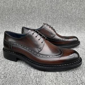 Chaussures habillées printemps et automne hommes formels en cuir véritable semelle épaisse bloc sculpté affaires décontractées