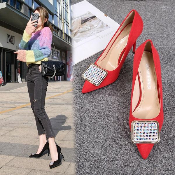 Chaussures habillées printemps et été pointu daim strass bouton feuille de travail mince talons hauts Banquet polyvalent grandes femmes