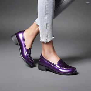 Chaussures habillées printemps automne femmes modes de talons bas slipt sur le cuir breveté occasionnel travail quotidien violet noir jaune plus taille 41 42 43