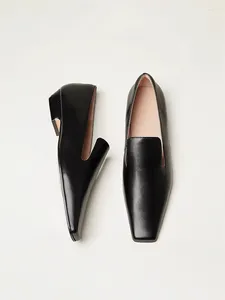 Chaussures habillées Printemps / Automne Mocassins pour femmes de haute qualité Bout carré Classe minimaliste Unisexe Cuir Angleterre Style Houes