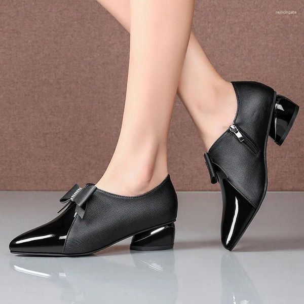 Chaussures habillées printemps automne pompes femme luxe talons en cuir breveté noir