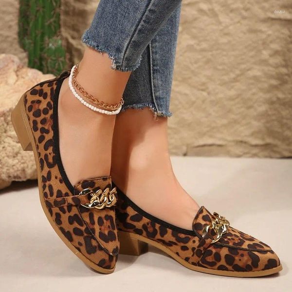 Robe chaussures printemps mode imprimé léopard talons carrés femmes 2024 décoration en métal décontracté mocassins à enfiler Zapatillas Mujer