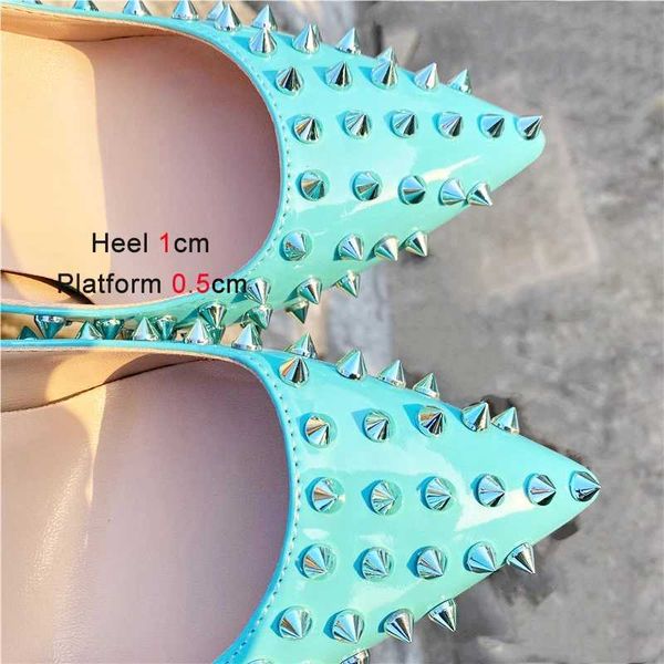 Chaussures de robe Printemps Nouveau Argent Rivet Talons Hauts Chaussure 10CM Bleu Bout Pointu Pompes 2023 Mode Talon Mince Femmes Unique Tendance Punk Style7HVE H240321