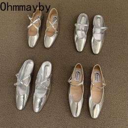 Kleding schoenen lente single zilveren mode ondiepe slip op vrouwen platte dames casual outdoor ballerina schoen 230421