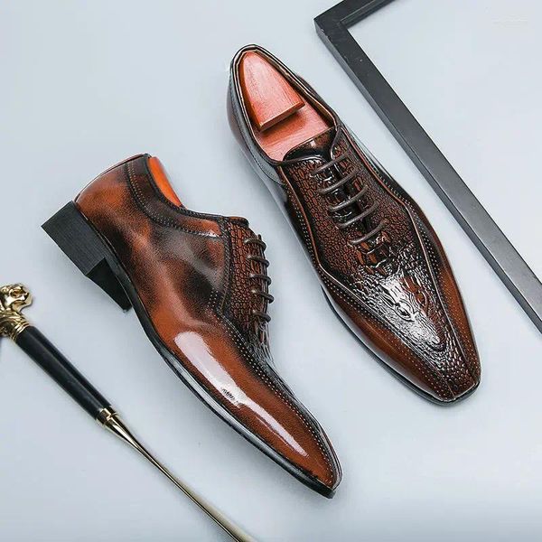 Chaussures habillées Printemps Été Crocodile Modèle Designer Hommes Bureau Formel Business Style Italien Noir Marron Derbi A70