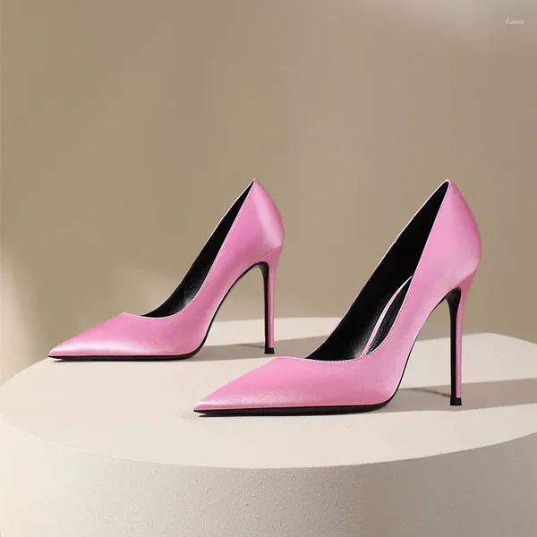 Chaussures habillées printemps été pour la fête de soirée Club Sweet Pink Girl Thin Talls Sandales Top Quality Femmes Femmes Pumps Slip sur 10 cm