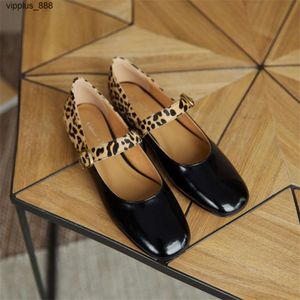 Robe chaussures printemps femmes pompes en cuir verni bout rond épissage imprimé léopard boucle une ligne talon bas femmes chaussures Mary Jane chaussures