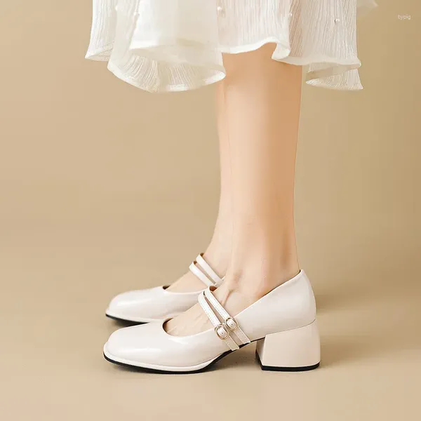 Chaussures habillées Spring Women's Ladies High Heels Casual Mary Janes White Square Toe Design Career et Commutation Korean Style 41-43