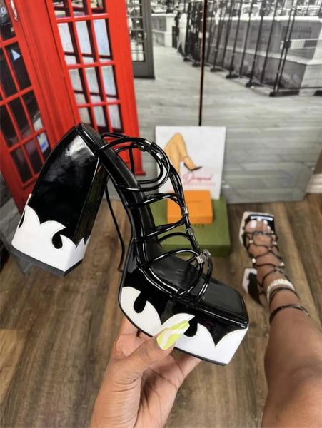 Zapatos de vestir Punta cuadrada Tacón grueso Plataforma impermeable con correas cruzadas Pie Loop Color String Sandalias de gran tamaño para mujeres