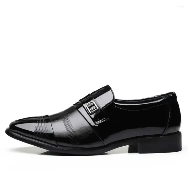 Zapatos de vestir escenario italie para hombres zapatillas tacones nocturnos hombres de boda deportes de boda -suministros de venta de ventosos deportes bocadillos