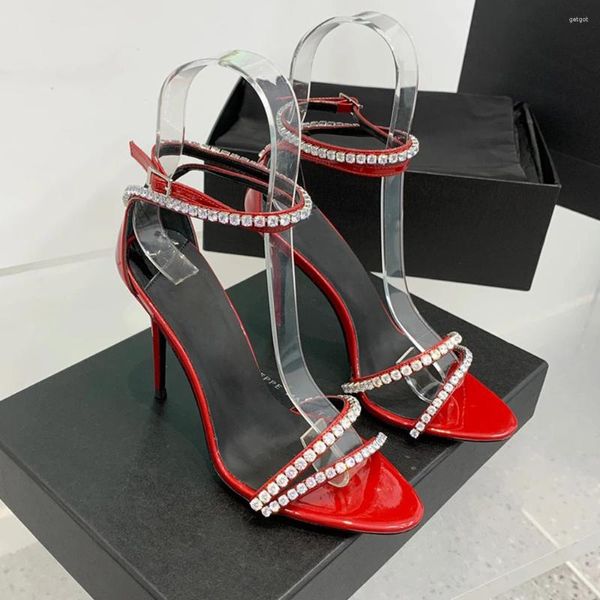 Chaussures habillées Strap Stiletto Talon Sandales Bouts pointus Cheville 10cm Talons Sky-High Femmes Designers de luxe Crystal Party Heeled