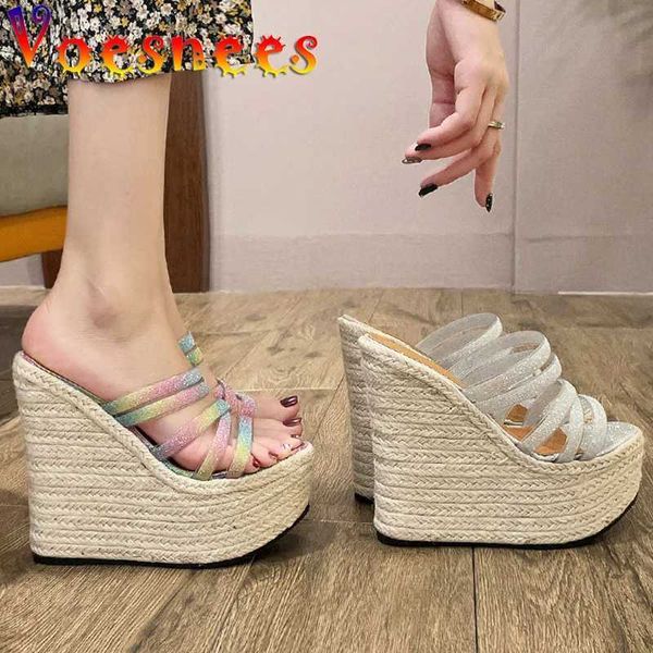 Zapatos de vestir Paja Cáñamo Cuerda Sandalias Inferiores Estilo Coreano Bling Rainbow Plataforma Diapositivas Paseo Show Cuñas Mujeres Dulce Boda Tacones Altos H240325