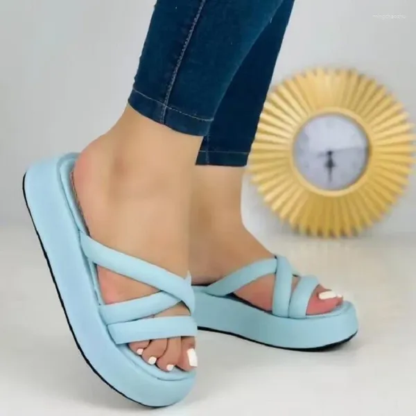 Zapatos de vestir Verano Mujeres Sandalias de suela gruesa Personalidad Europea Estilo Americano Grande 43 Diseñador Plataforma de diseño exclusivo