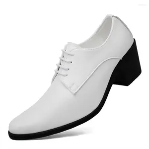 Chaussures habillées Super grande taille 45 VIP hommes talons formels baskets de fête de mariage Sport Tenisky Tenisfeminino fabriqués à la main