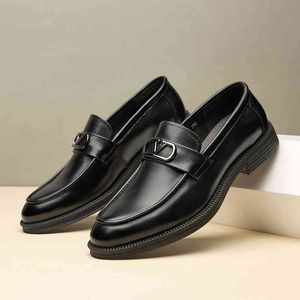 Dress Shoes The First Layer of Cow Leather New Business Men's Soft Soles and Black Office 220914