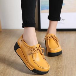 Chaussures habillées Single Single 2024 Printemps et automne rond Talon en pente Single Casual