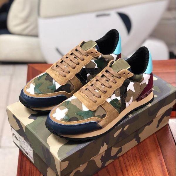 Chaussures habillées Top Quality Camouflage Sneaker Chaussures de sport Chaussures cloutées en cuir Appartements Mesh Baskets en daim Premium