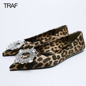 Dress Shoes Traf Elegant Summer Women Flat Rhinestone Shoes 2022 Schoenen zonder hakken Leopard Print Ladies merk Casual Woman Flats lage schoenen T230208