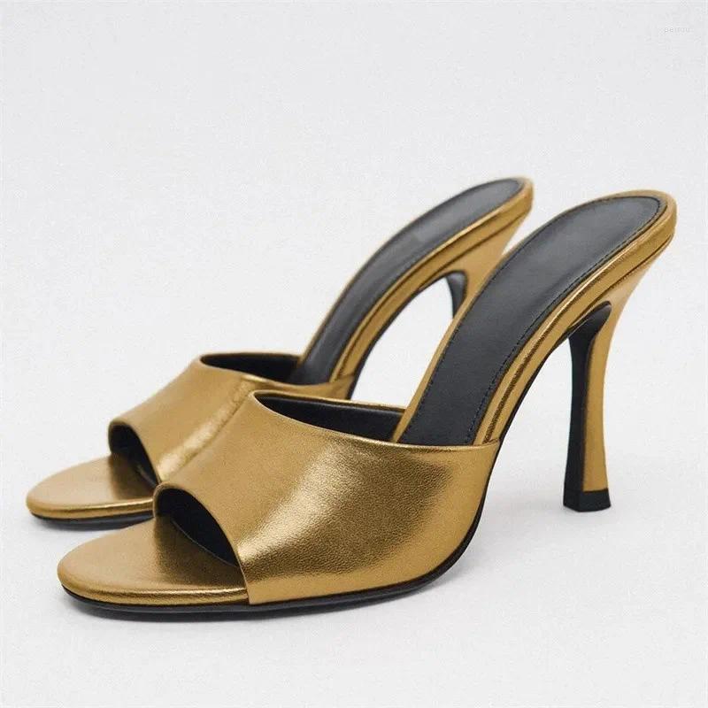 Klänningskor Traf Gold High Heel Sandals for Women 2023 Summer Casual Round Head Mule tofflor Fashion Office Ladies Heeled Slingback