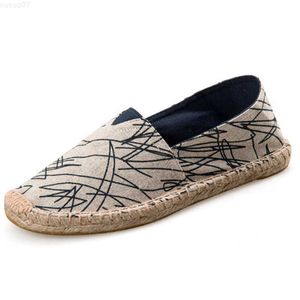 Chaussures Habillées Unisexe Style Chinois Toile Couture Slip-Ons Été Quotidien Bout Rond Respirant Paille Tissage Bout Rond Appartements Large Ajustement 45 35 L230721