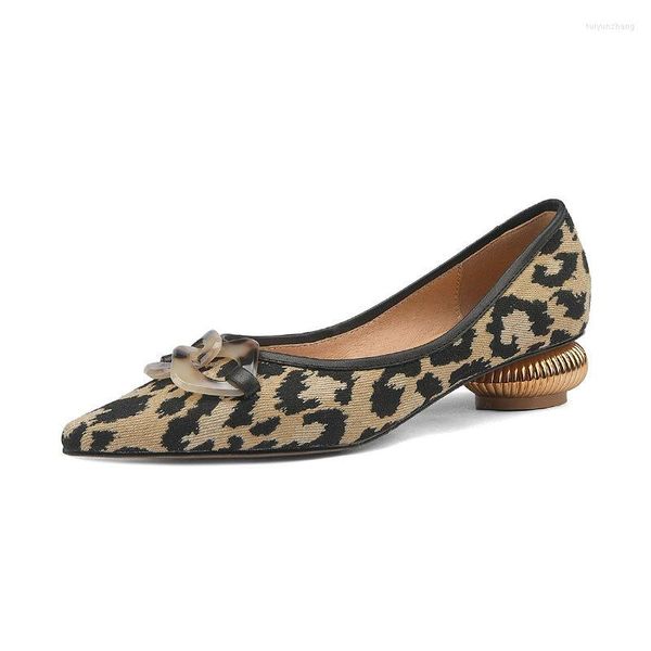 Chaussures habillées fermoir en métal flat pointu flat 2023 printemps automne pour femmes léopard imprimé femme plates