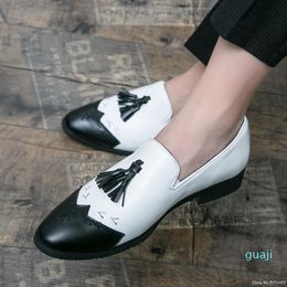 Jurk schoenen bruiloft voor mannen loafers zwart wit match Designe tassel party formele prom business zapatos hombre