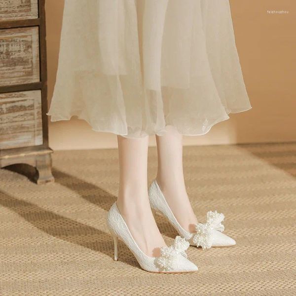 Zapatos de vestir Tacones altos de encaje blanco Mujer Tacón de aguja Boda nupcial 31 32 33 Tamaño pequeño