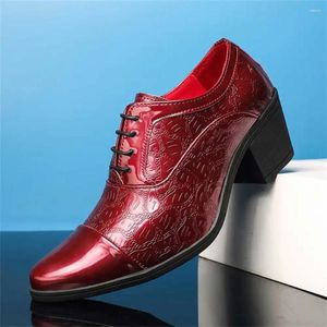 Vestir zapatos con fotos tacones de bloque para hombres de lujo zapatillas de zapatillas de zapatillas
