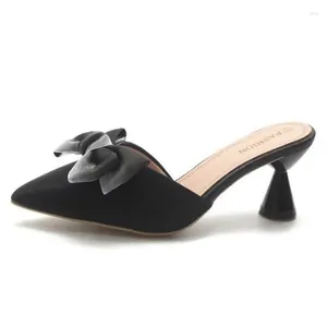 Chaussures habillées Femmes 6cm High Heel Velvet Bow Toed d'Orsay Two-Piece Strange Pearl Stiletto Party Pumps