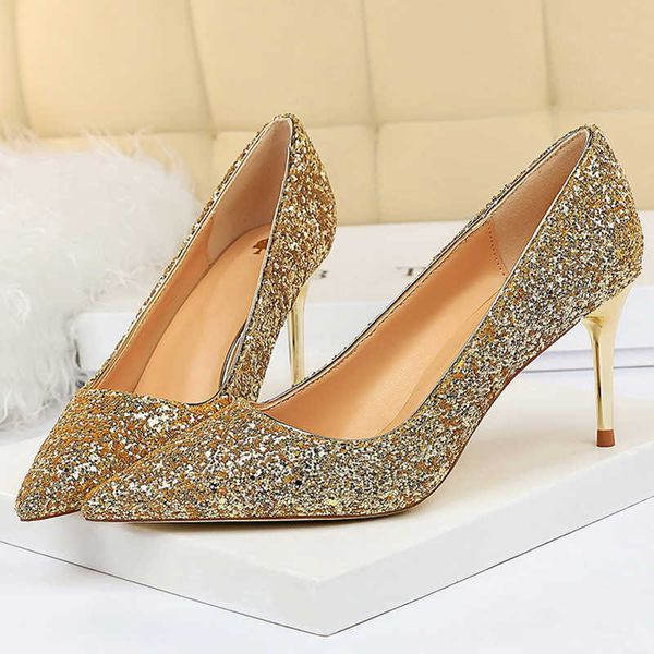 Chaussures habillées femmes 7.5cm 10cm talons hauts pompes mariage mariée Scarpins brillants talons moyens dame chaussures de fête mode paillettes rouge chaussures habillées G230130