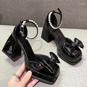 Chaussures habillées Femmes Chunky Talon Designer Square Toe Buckle Goth High Heels Platform Mary Janes Patent Leather Pumps Black