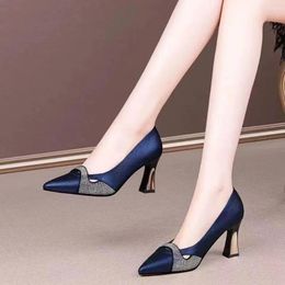 Robe chaussures femmes classique bleu marine cristal brillant talon haut dame printemps été confort élégant pompes mulheres de salto alto e357