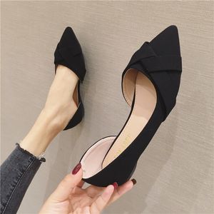 Chaussures habillées Femmes Appartements Côté Vide Bout Pointu Taille 33 34 44 45 Couleur Unie Chaussures À Talons Plats pour Dames Nude Appartements Zapatos Planos De Mujer 230710