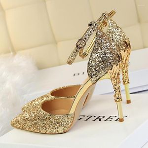 Kledingschoenen vrouwen lage hakken sandalen 7,5 cm 9,5 cm hoog Sandles Wedding Bridal Party Event enkelriem Stiletto Glitter Gold