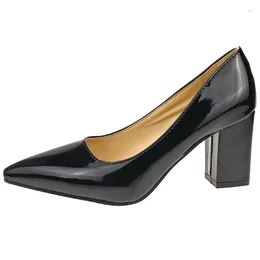Модельные туфли, женские туфли-лодочки с острым носком, Sapato Feminino, лакированная кожа на высоком квадратном каблуке 7,5 см, модные рабочие туфли черного цвета для вечеринок