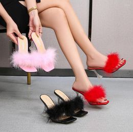 Dress Shoes Women Pumps zomer vierkant teen transparante hiel veer dunne genezingen sandalen vrouwelijke casual hakken slippers