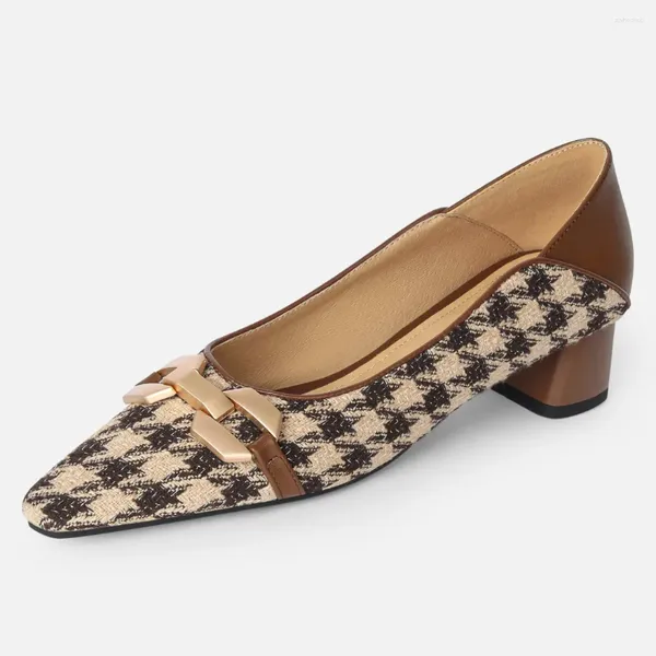 Zapatos de vestir de cuero para mujeres de cuero de cuero de tela de pizarra de parche de mosaico bombas deslizantes elegantes damas de 4.5 cm de espesor tacón de medicina retro tacones diarios zapato