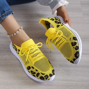 Chaussures habillées femmes léopard tennis baskets 2023 printemps automne nouvelle maille respirant chaussures de sport dames marche chaussures plates Zapatos De Mujer J230806