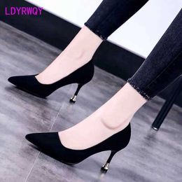 Dress Shoes Women's Shoes Lente en herfst 2022 Koreaanse stijl ondiepe mond puntige stiletto professionele hoge hakken 7 cm G230130