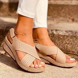 Kledingschoenen Dames Sandalen Peep Toe Hakken Zomer Voor Comfortabele Sleehakken Platform Sandalias Mujer Luxe schoenen