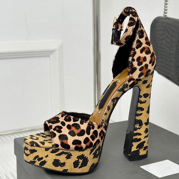 Zapatos de vestir Sandalias de mujer Verano 2023 Piel Mezclada Superior Único Estampado de leopardo Diseño Punta abierta Tacones altos Plataforma de moda