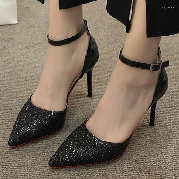 Robe chaussures femmes sexy talons hauts Sparkle 2024 bout pointu talon mince Stiletto fête couleur unie été boucle plate femmes